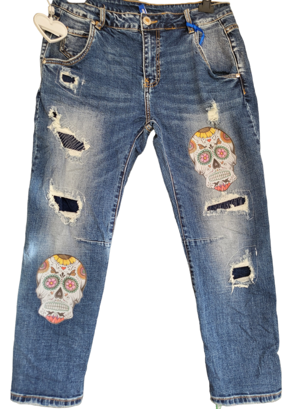 Jeans mit Totenkopf blumig, Gr. L (40/42) - 1x verfügbar