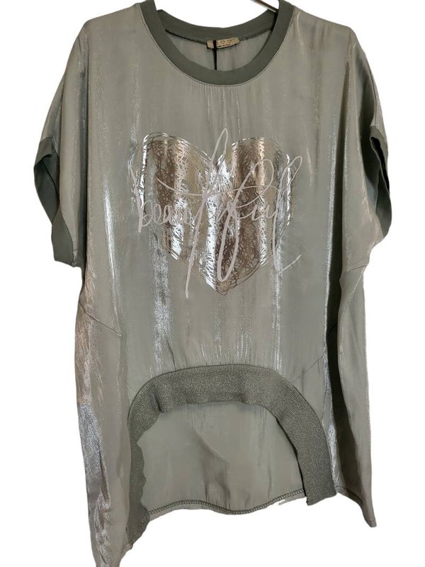 Tshirt militär-grün mit Herz, Gr. 38 - 42, 1x verfügbar