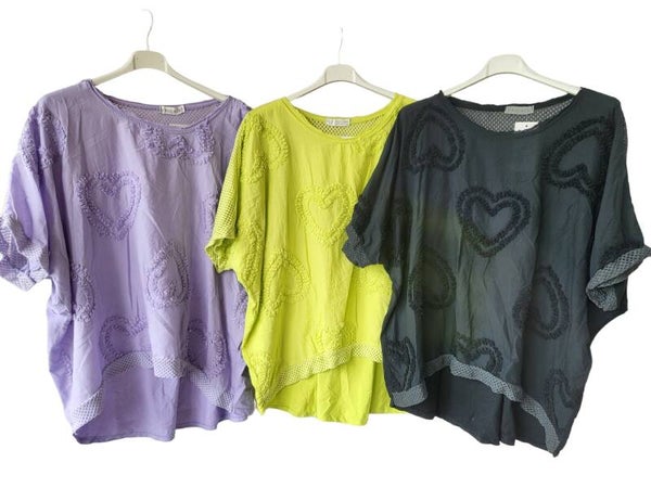 Tshirt lila mit Herzen, Gr. 38 - 42, 1x verfügbar
