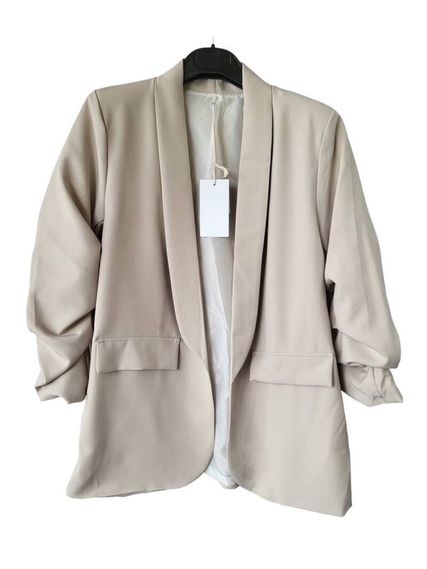 Blazer beige mit knitter Ärmeln, Gr. 38 - 40/42, 1x verfügbat
