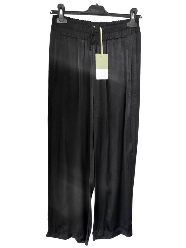 Hose schwarz gerade, Gr. 38/40, 1x verfügbar
