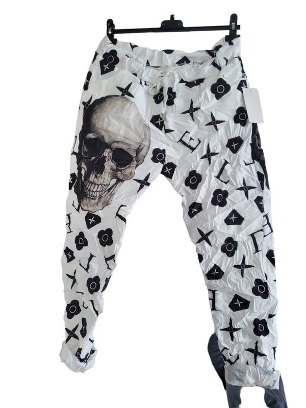 Stretchhose weiss "Totenkopf", Gr. 42/44, 1x verfügbar