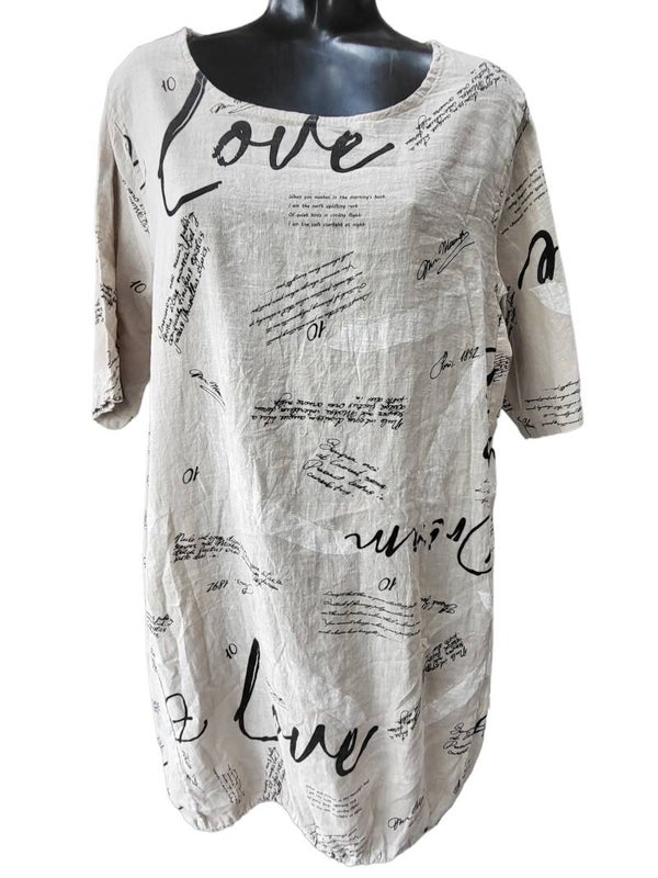 Kleid beige "Schrift", Gr. 40 - 44, 1x verfügbar