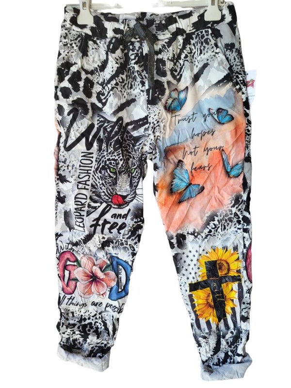 Stretchhose "Schmetterling", Gr. 38- 40/42, 1x verfügbar