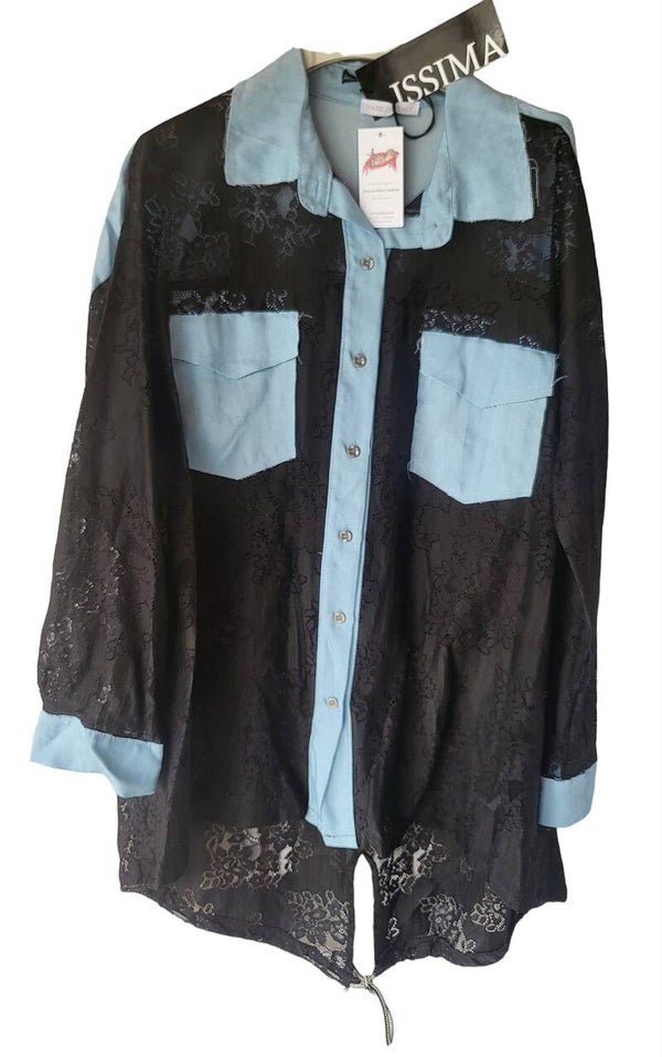 Bluse schwarze Spitze/jeans, Gr. 38 - 44, 1x verfügbar