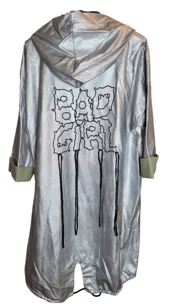 Regenjacke silber "BAD GIRL", Gr. 38 - 42/44, 1x verfügbar