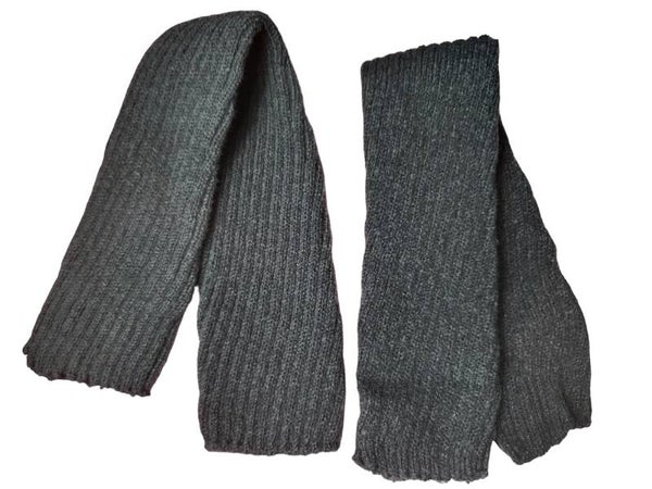 Beinstulpen Rippenstrick schwarz, 1x verfügbar