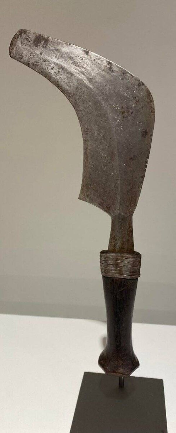 Old And Rare Knife From The Momvu Meje Mangbetu Tribe - Dr Congo Uele Region - 19th African