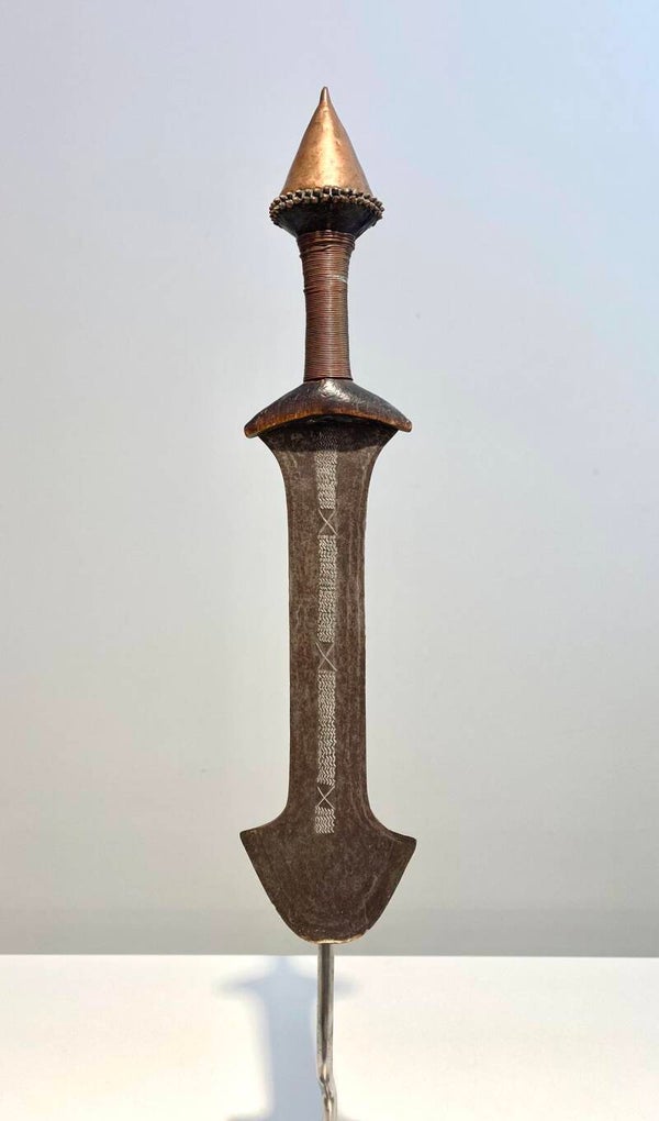 Superb and very Rare Short Sword From The Tetela Kasai Tribe Dr Congo Ca1880-1900