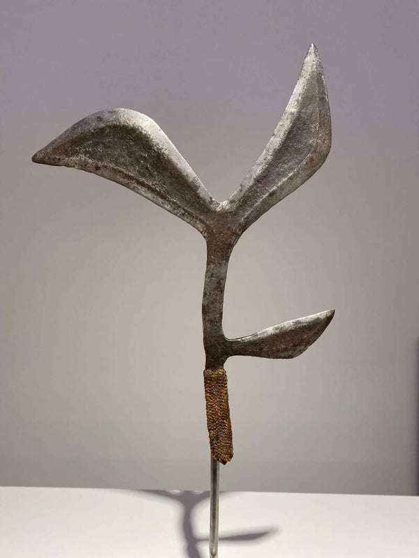 Old And Exceptional Kipinga Throwing Knife Yangere / Gbaya / Yakpa Tribe Congo Central Africa