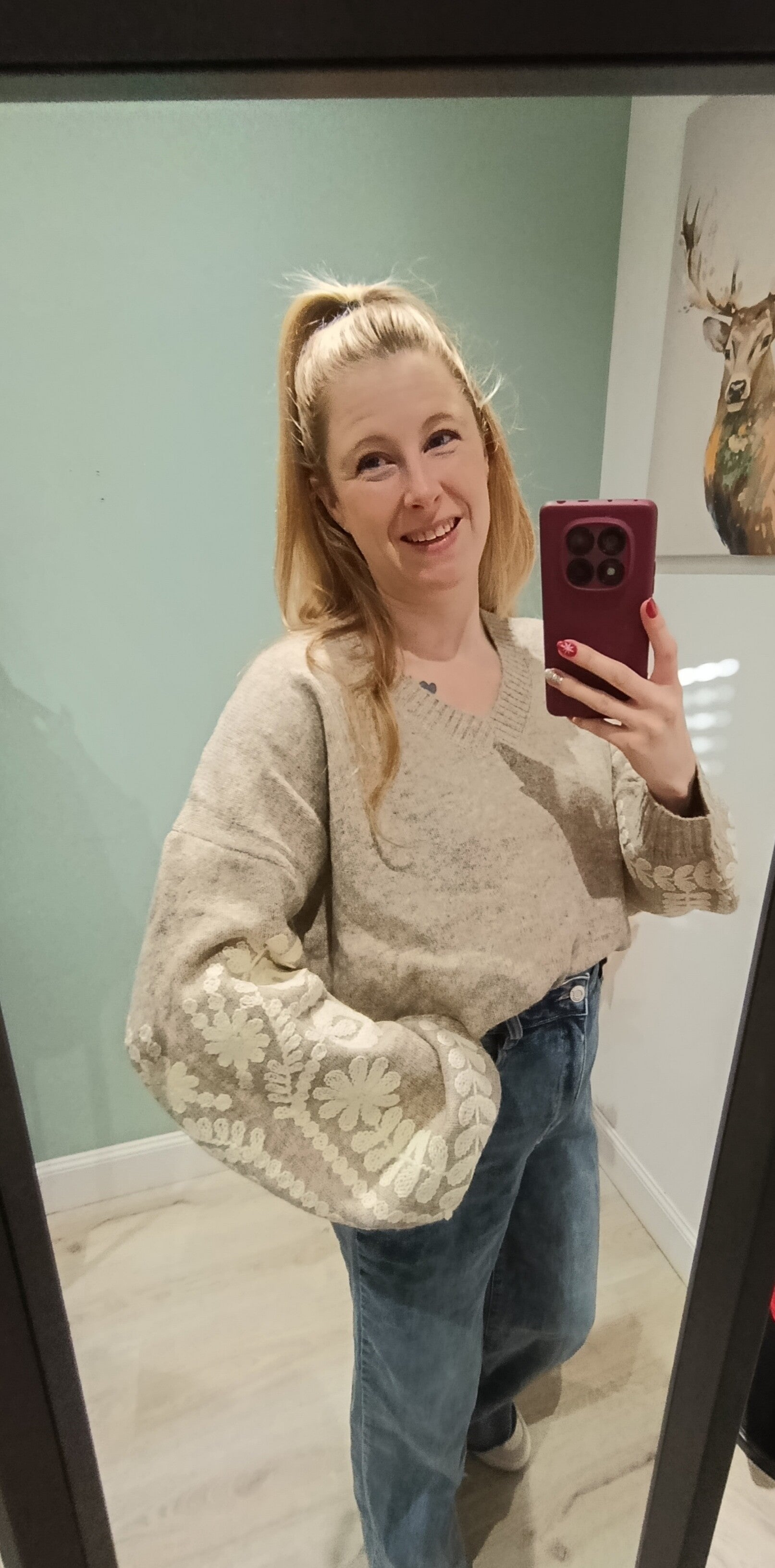 Taupe Trui Met Kanten Bloemen