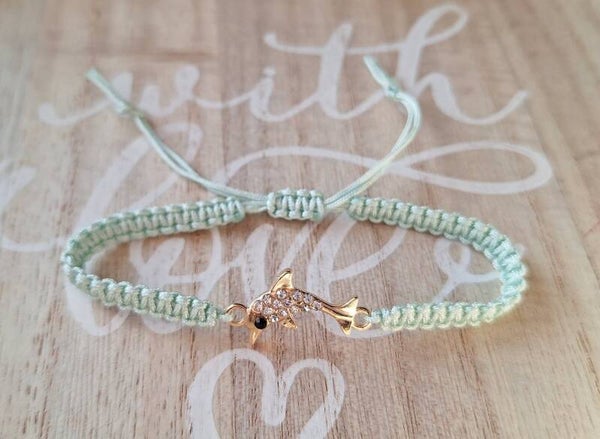 Makramee Armband mintgrün, Delfin