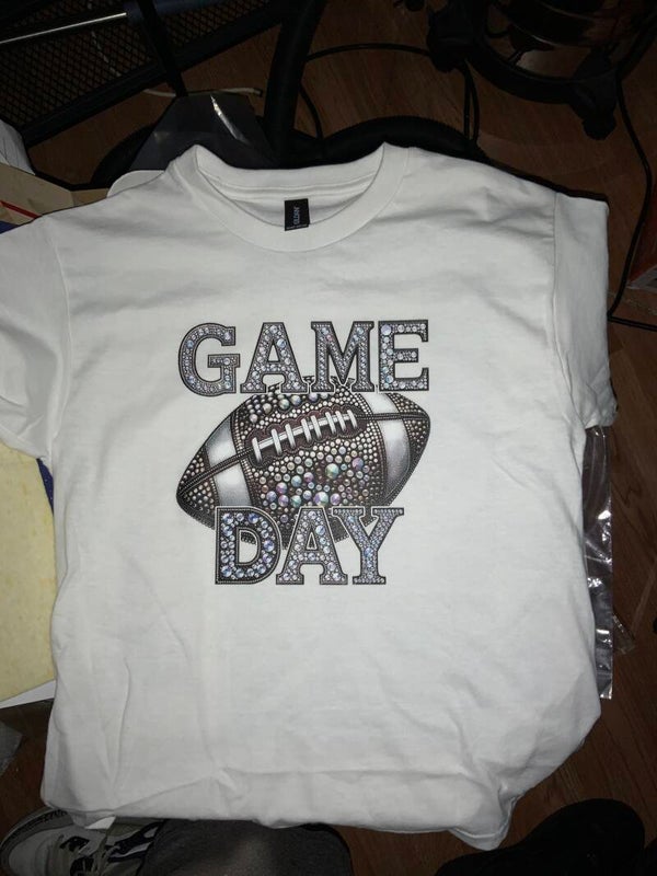 GAME DAY T-Shirt White Large/ Gildan