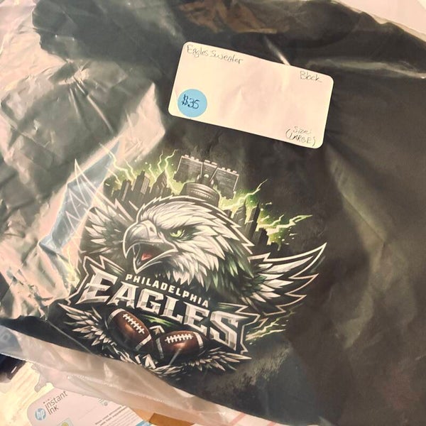EAGLES SWEATSHIRT