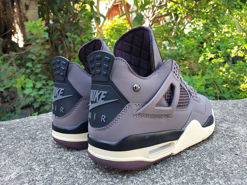 Air Jordan 4