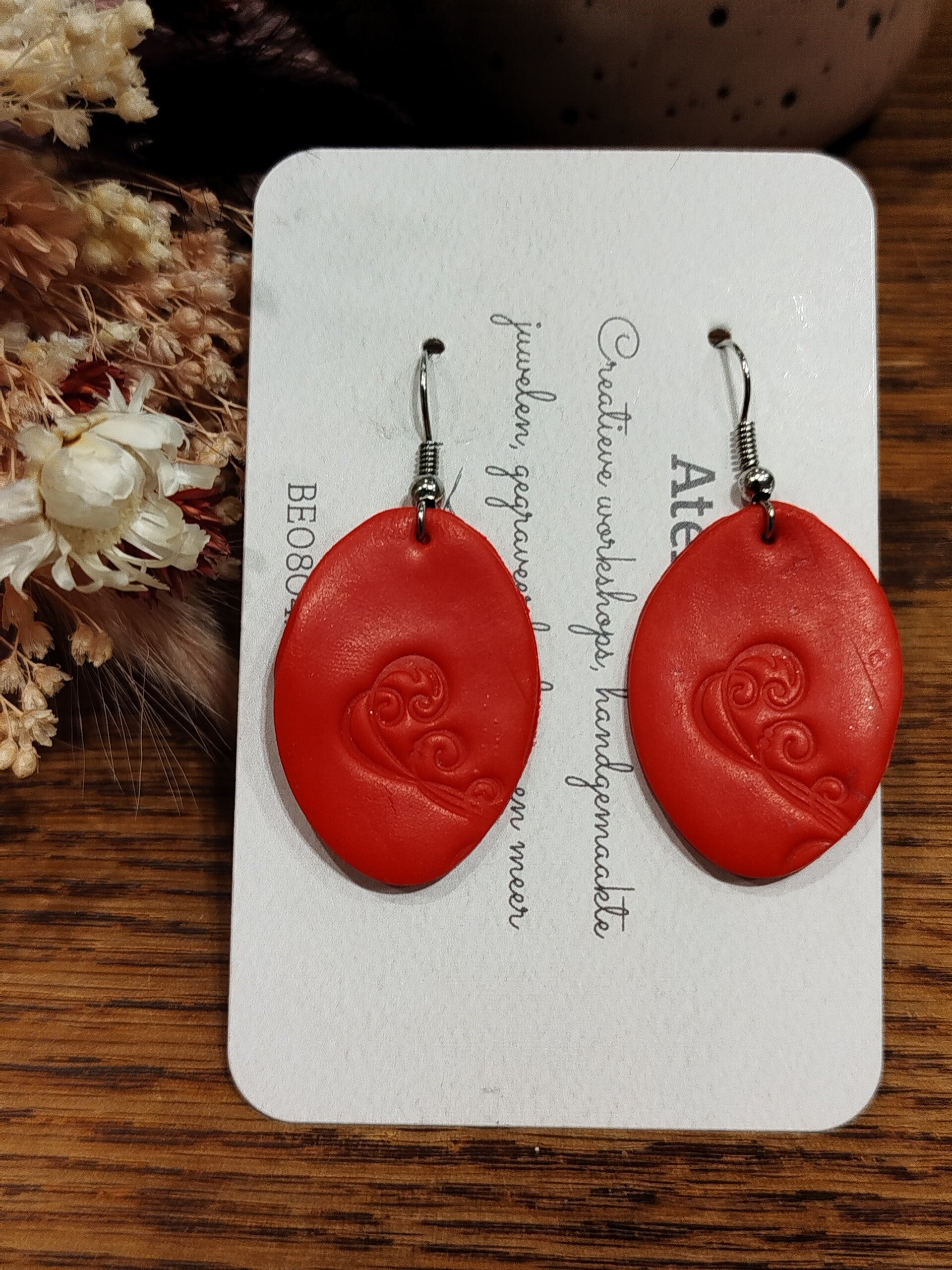 Outlet - Rode swirls