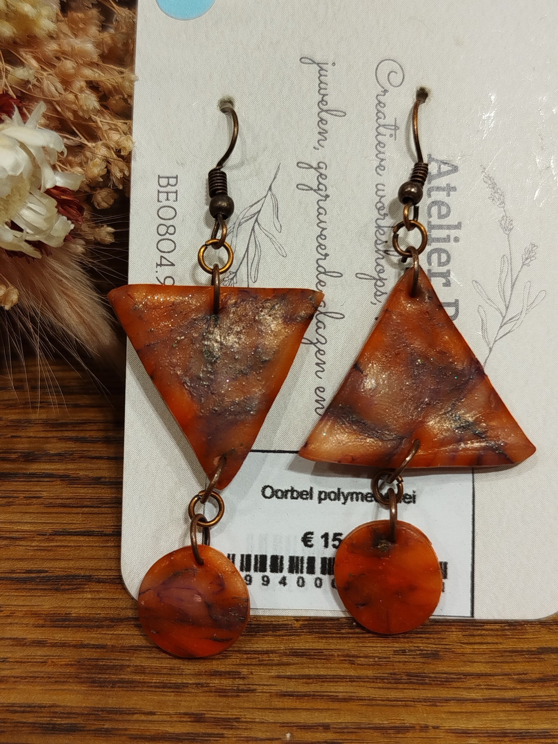 Outlet - Gemarmerd driehoek