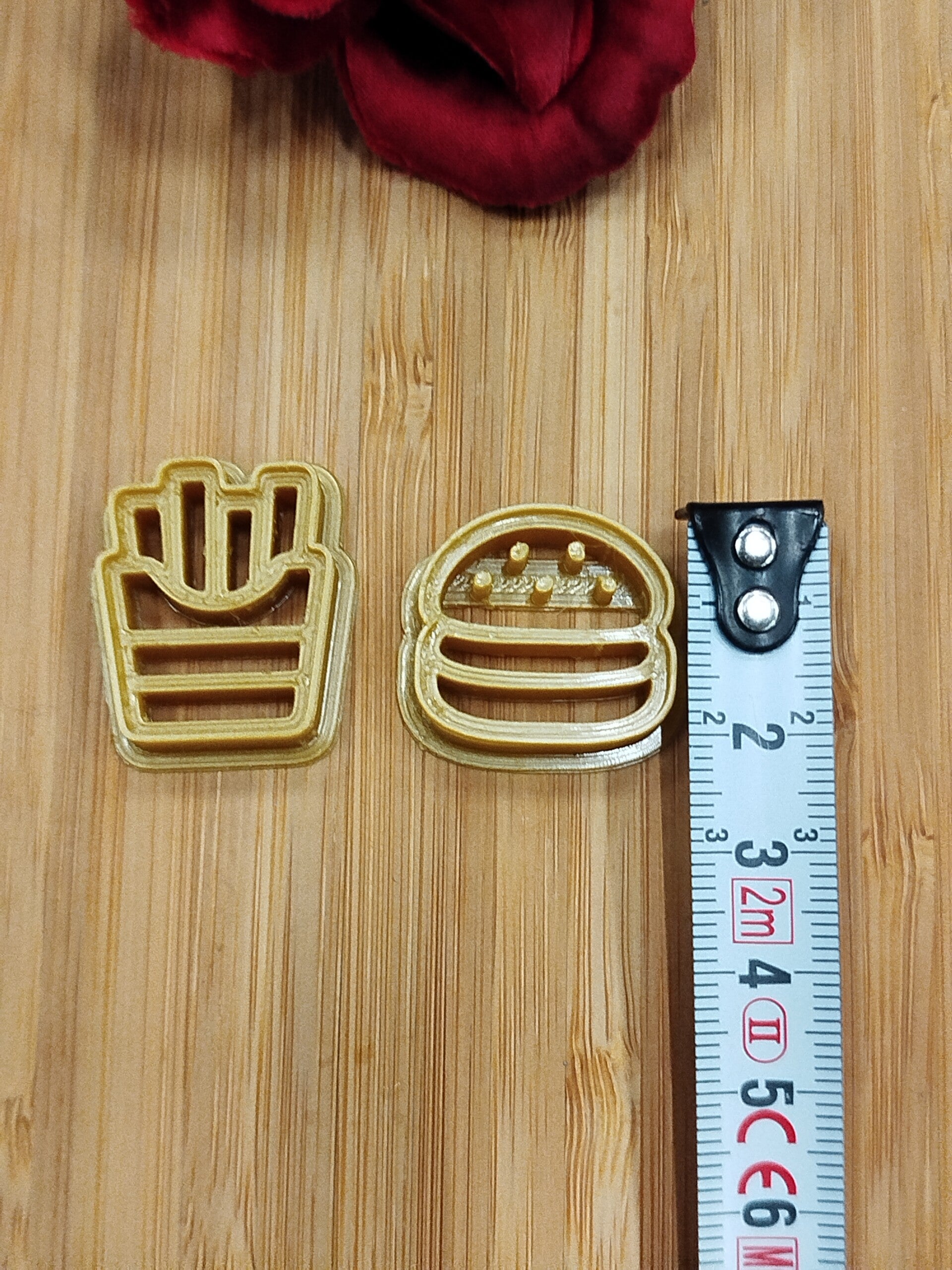 Frietzak + Hamburger