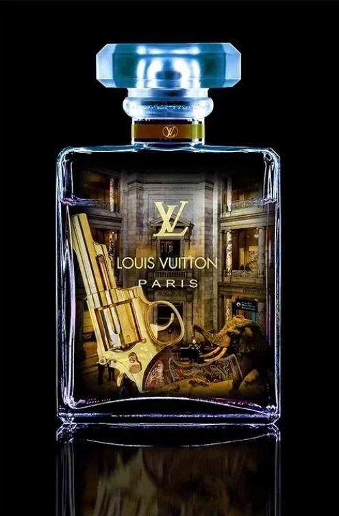Glasschilderij Louis Vuitton Parfum 80x60cm