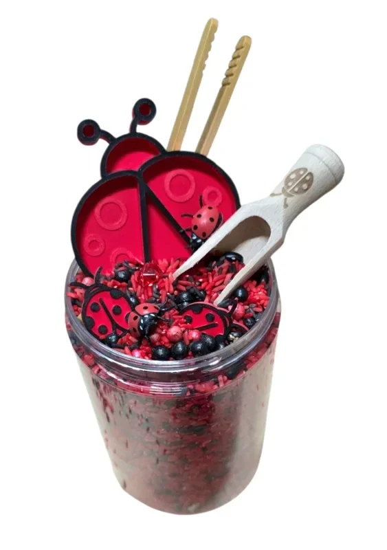 Sensoryfun | Pour and play - Ladybugs Lieveheersbeestjes Insecten