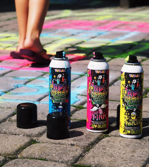 Tuban | Graffiti / krijtspray