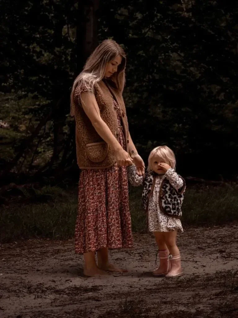 We Are Wovens | Wollen bodywarmer - Espresso - Kind & volwassenen