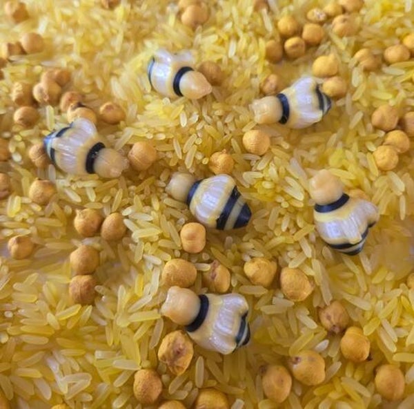 Play This Way | Bijen Loose Parts