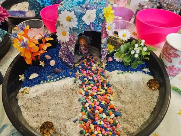 Crafty Caves Workshop (2hrs)