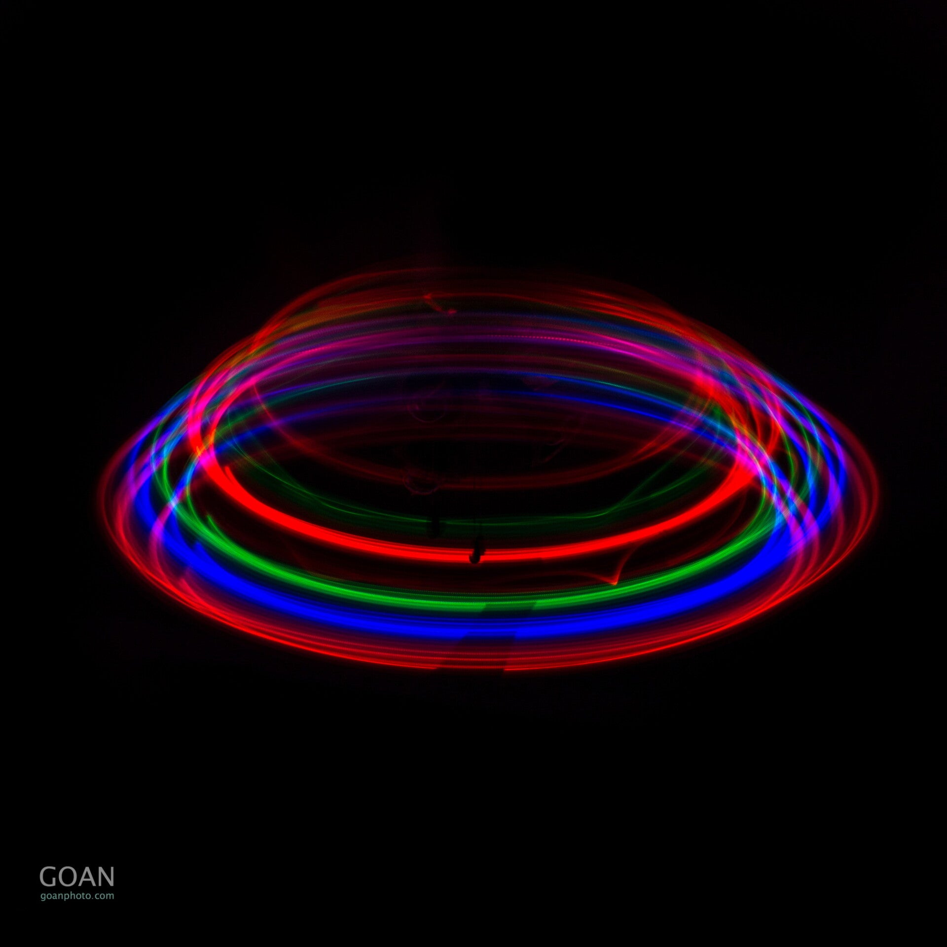 1478_circles8_2016x2016-standard.jpg