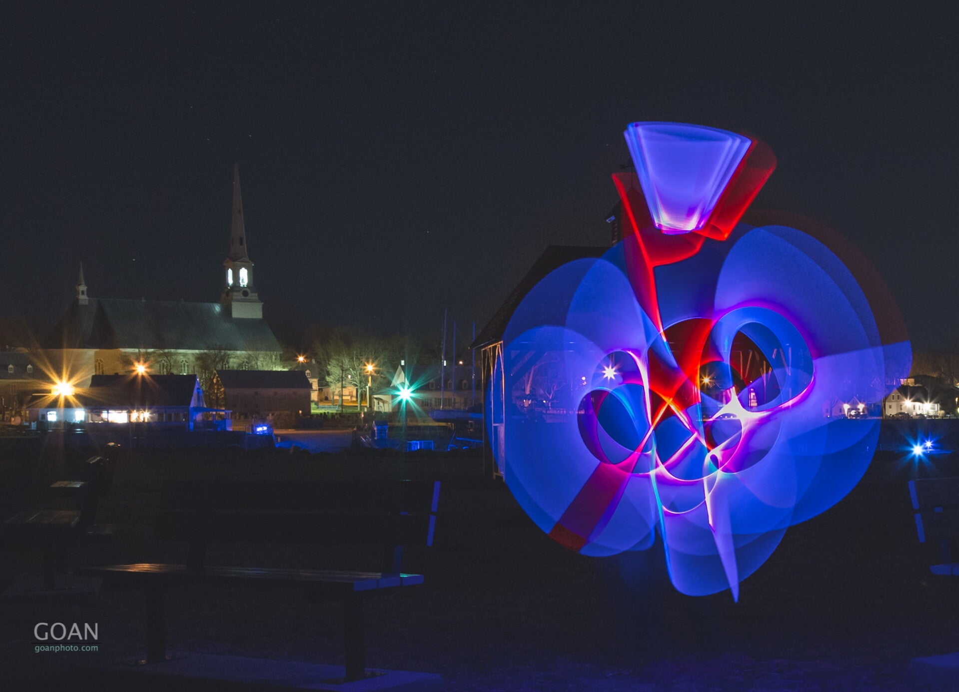 1502_lightpainting-on-river-shore14_2016x1455-standard.jpg