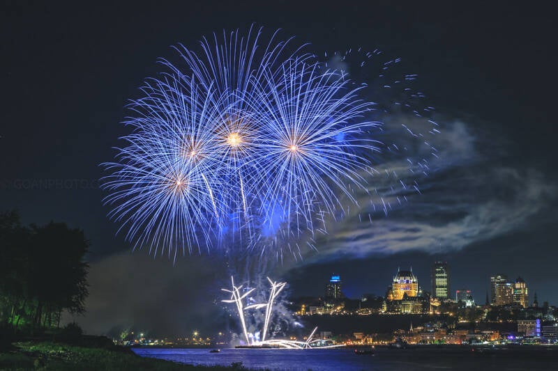 15th-august-fireworks_53128709487_l-standard.jpg