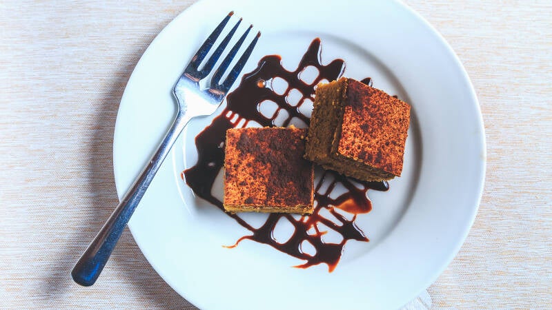 841_09-gateau-de-mousse-au-cafe-_1600x900-standard.jpg