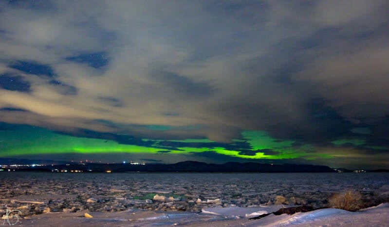 aurora-obscured-by-clouds_41786326082_l-standard.jpg