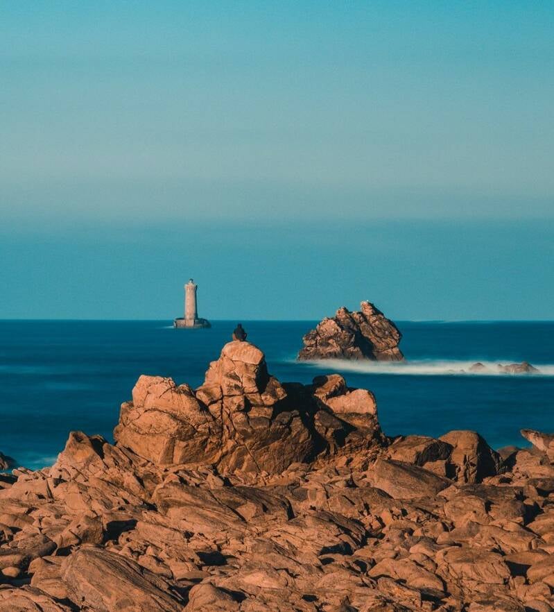 the-man-and-the-lighthouse_51861065795_l-standard.jpg