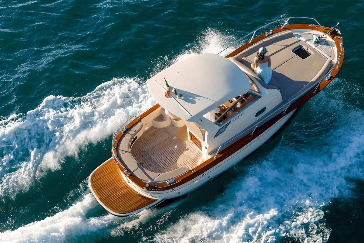 Noleggio Gozzo Jeranto 7.50