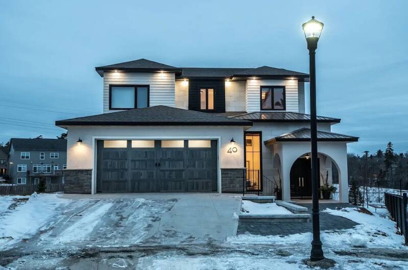 Contemporary home exterior