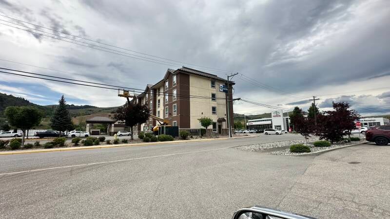 Hotel side elevation