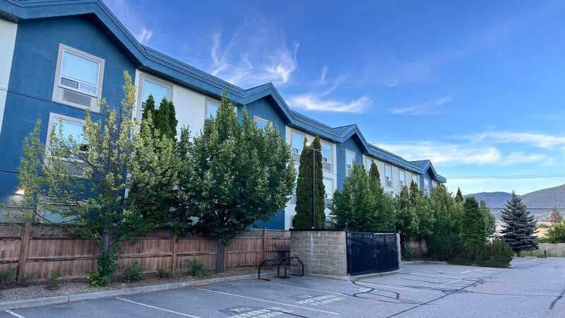 Hotel exterior and landscaping