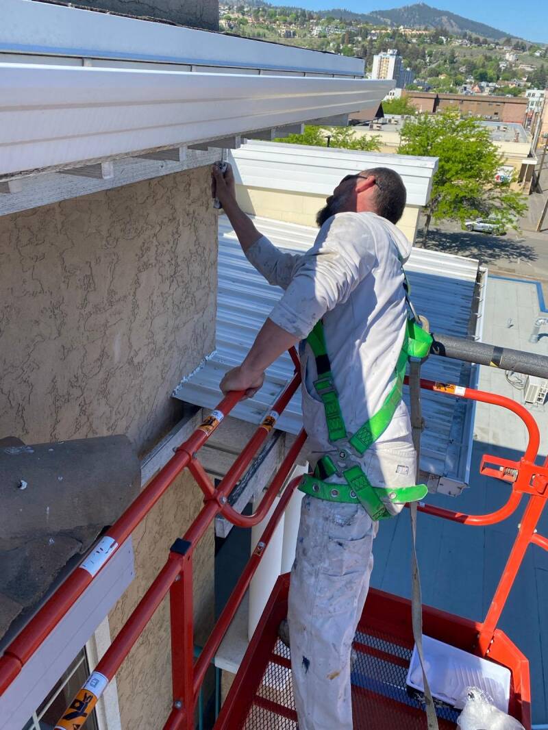Exterior painter at work