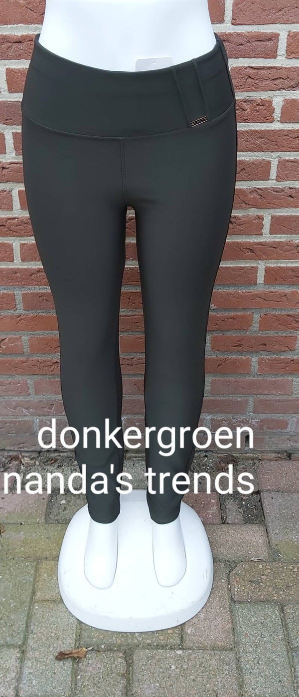 Comfort donkergroen fashion embleem
