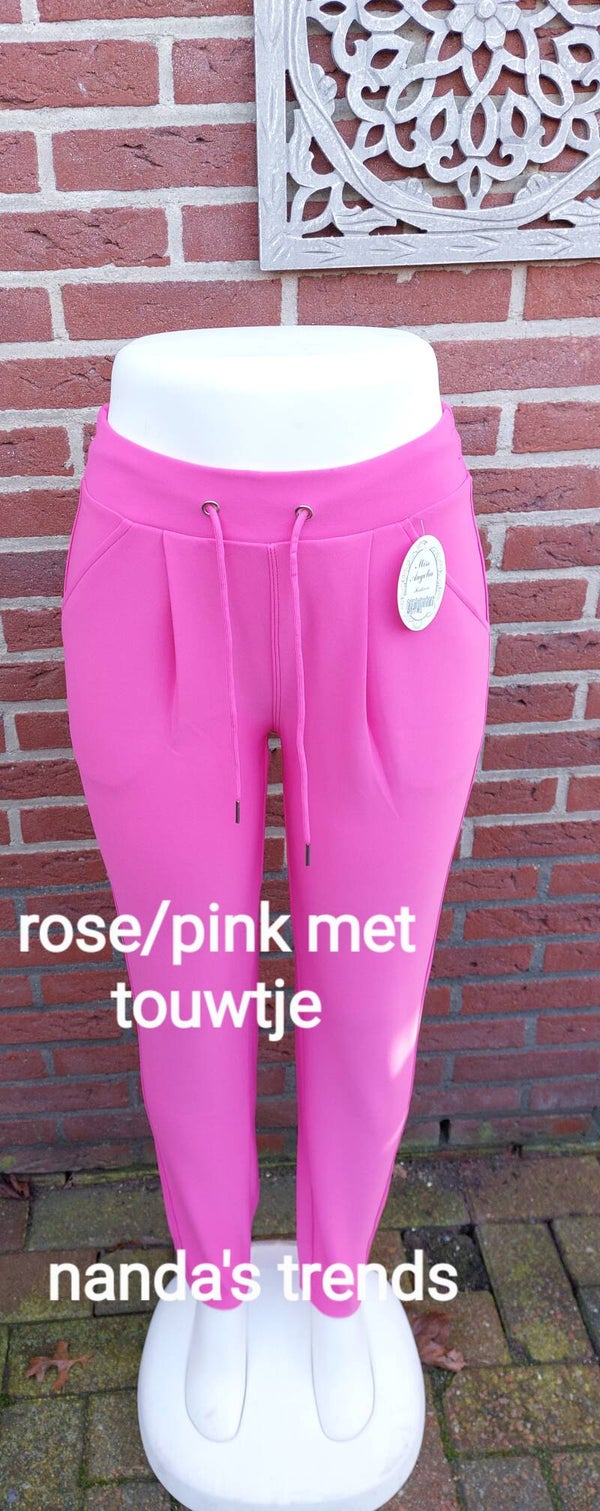 NIEUW COMFORTBROEK MET TOUWTJE