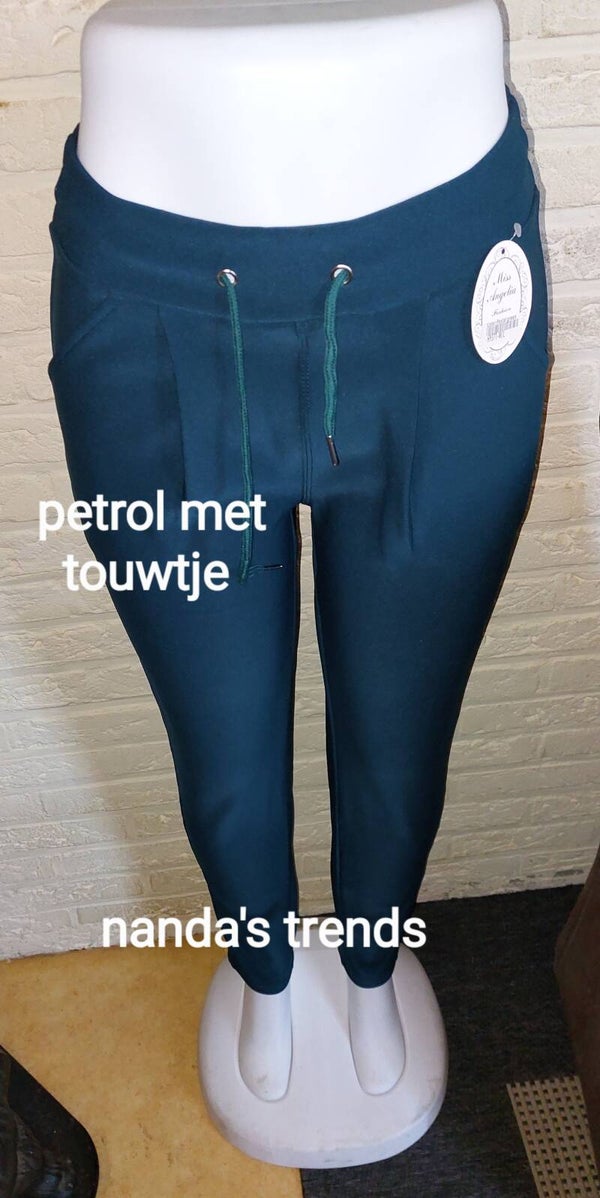 NIEUW COMFORTBROEK MET TOUWTJE