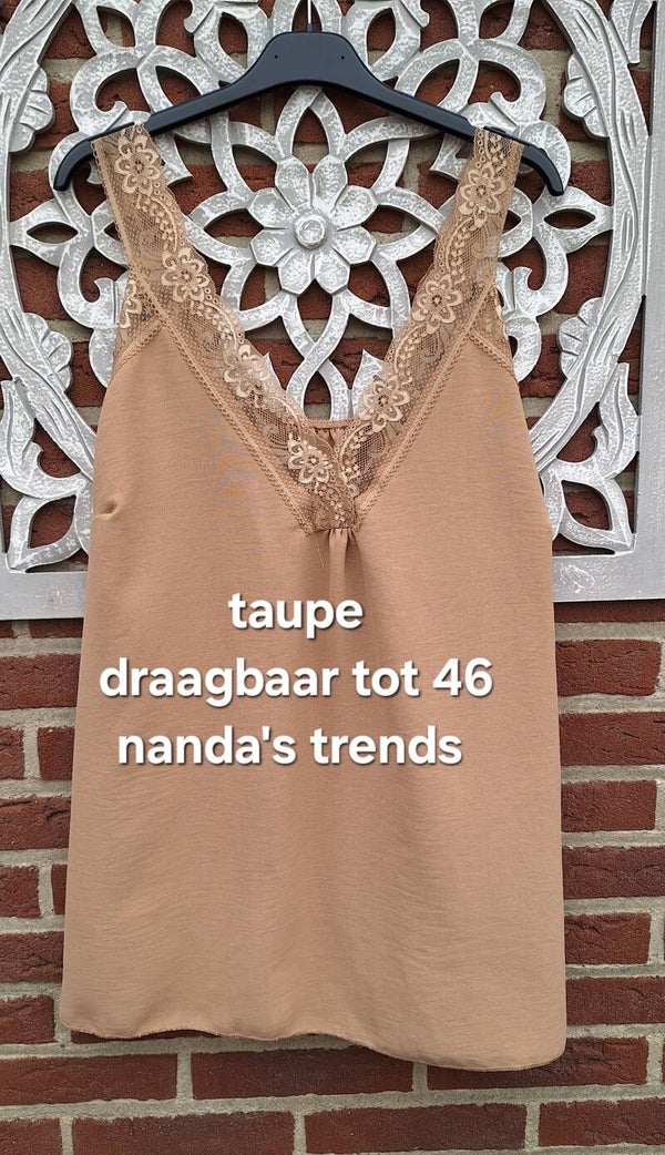 Nieuw hemdjes met kant tot 46