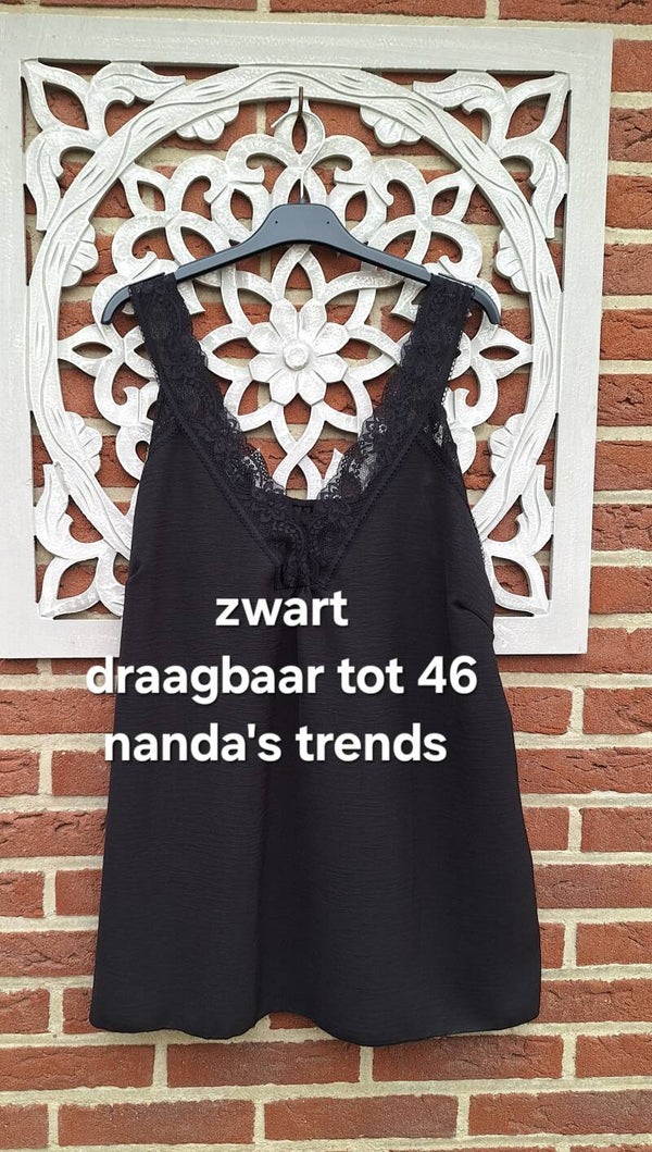 Nieuw hemdjes met kant tot 46