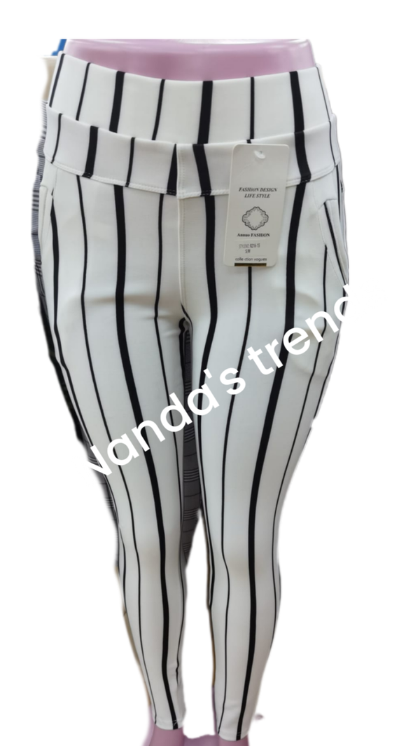 NIEUW WIT/ZWARTE STREEP COMFORTBROEKEN