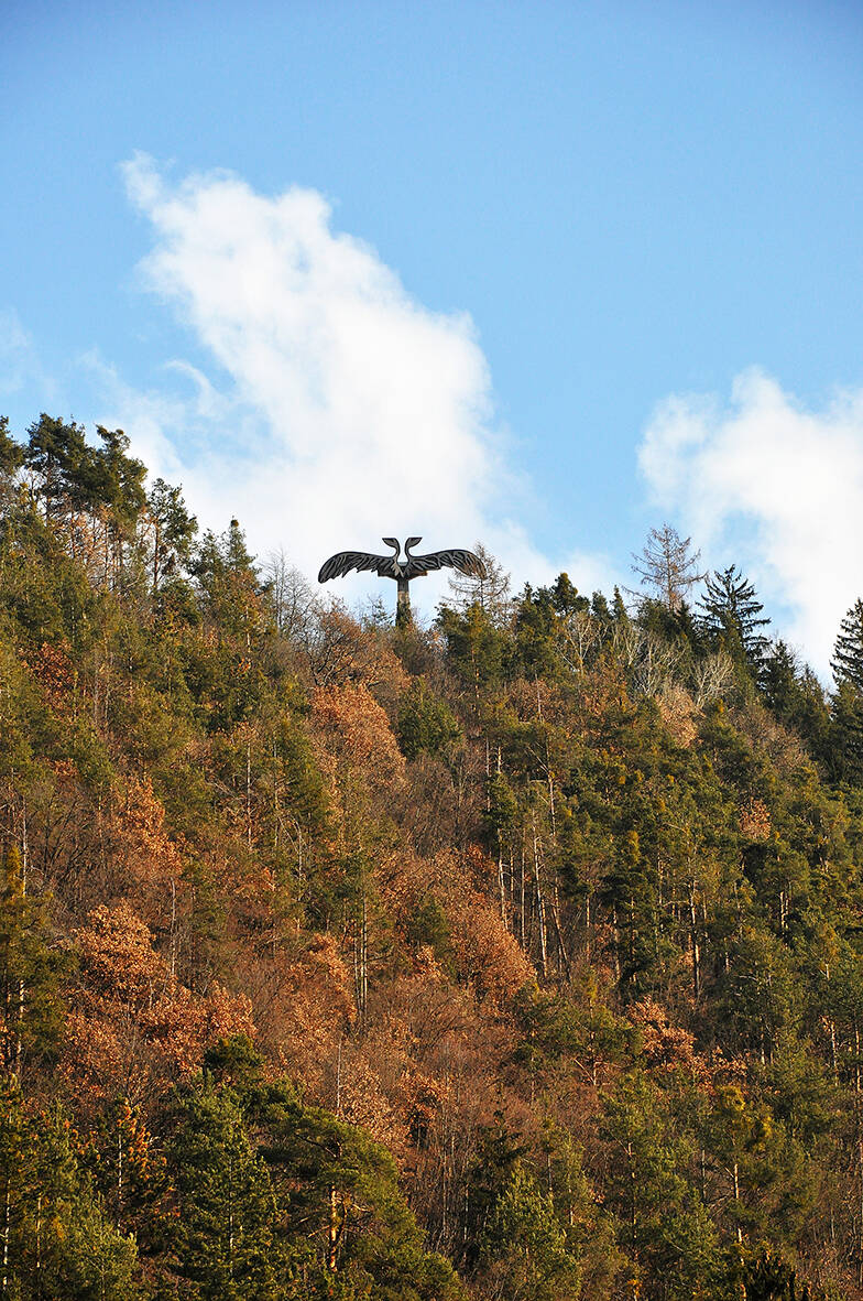 Flügel der Versöhnung, 2009, Brixen, Höhe 1700 cm, Spannweite 1700 cm, Stahl und Edelstahl