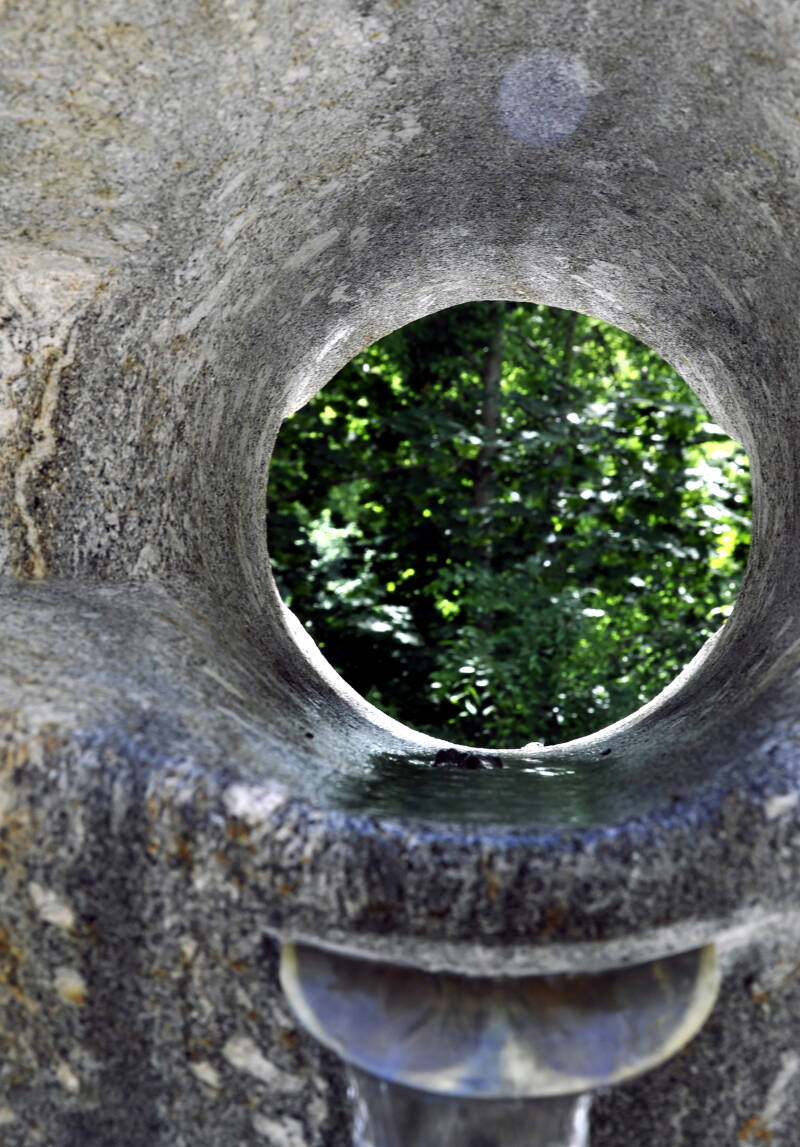 bl-te-brunnen-05-standard-i7a2fb.jpg