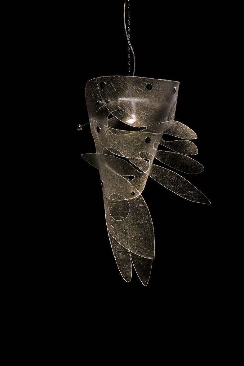 Lichtbringer 02 - Fiberglas, Eisen, Keramikfassung