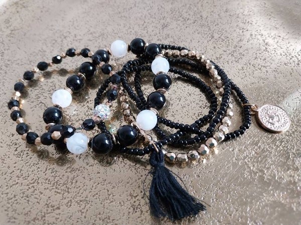 Bohemian armband goud zwart