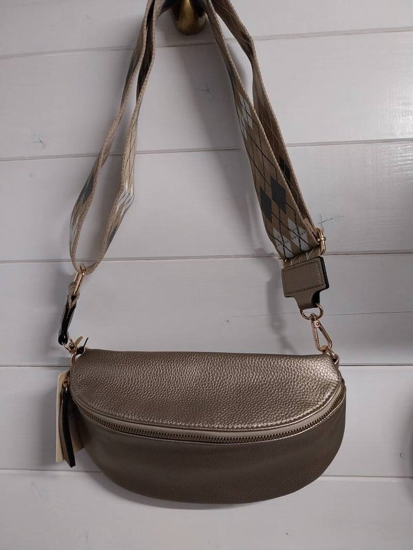 Crossbody metal taupe